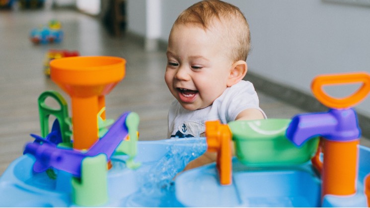 Bébé - Espace commercial pour garderie à louer à Québec